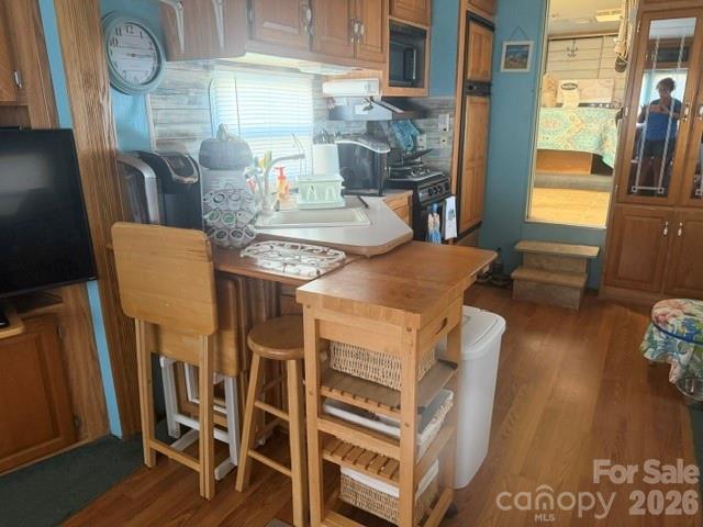 145 Grand View Drive — New London