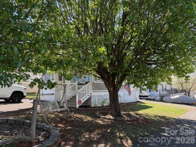 145 Grand View Drive — New London