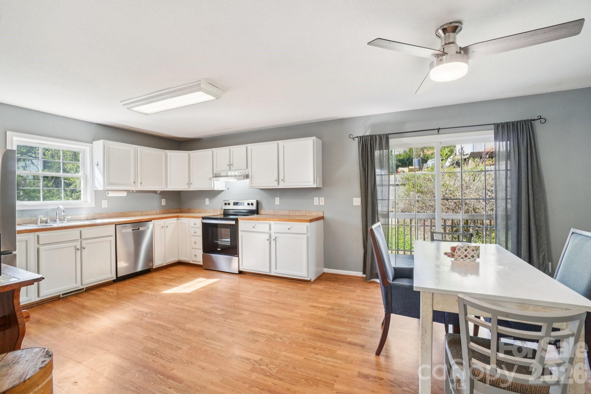 153 Hudson Street — Asheville