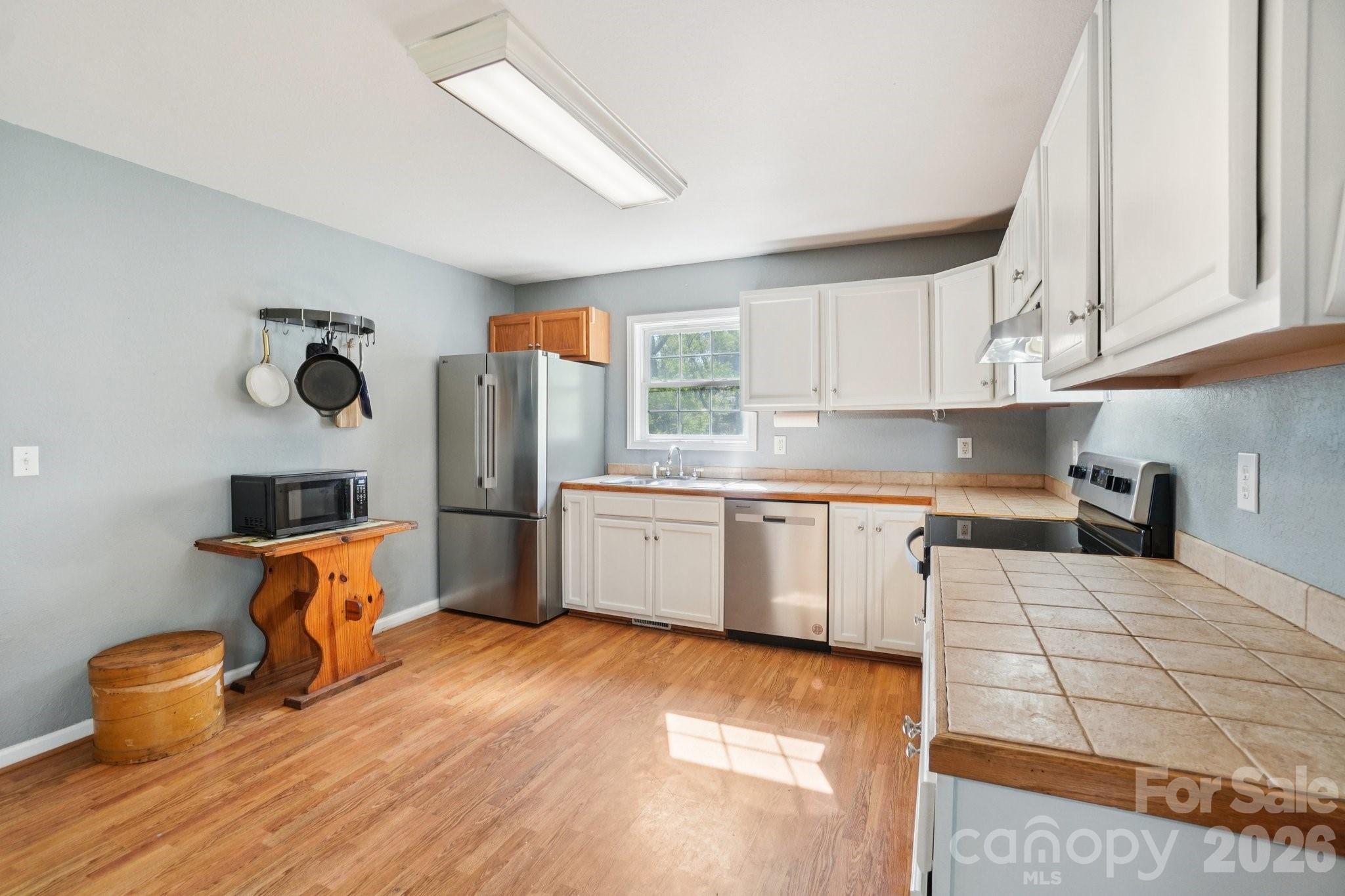 153 Hudson Street — Asheville