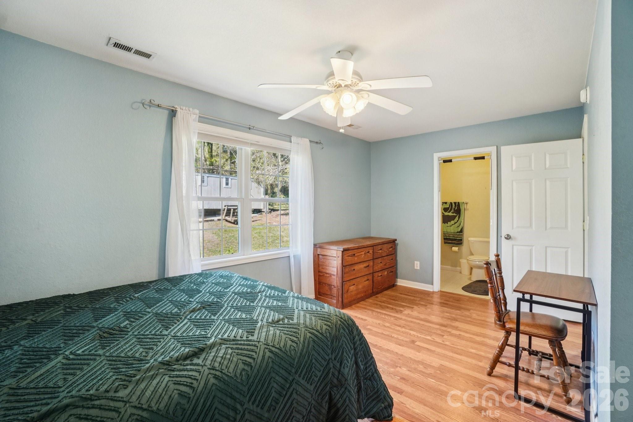 153 Hudson Street — Asheville