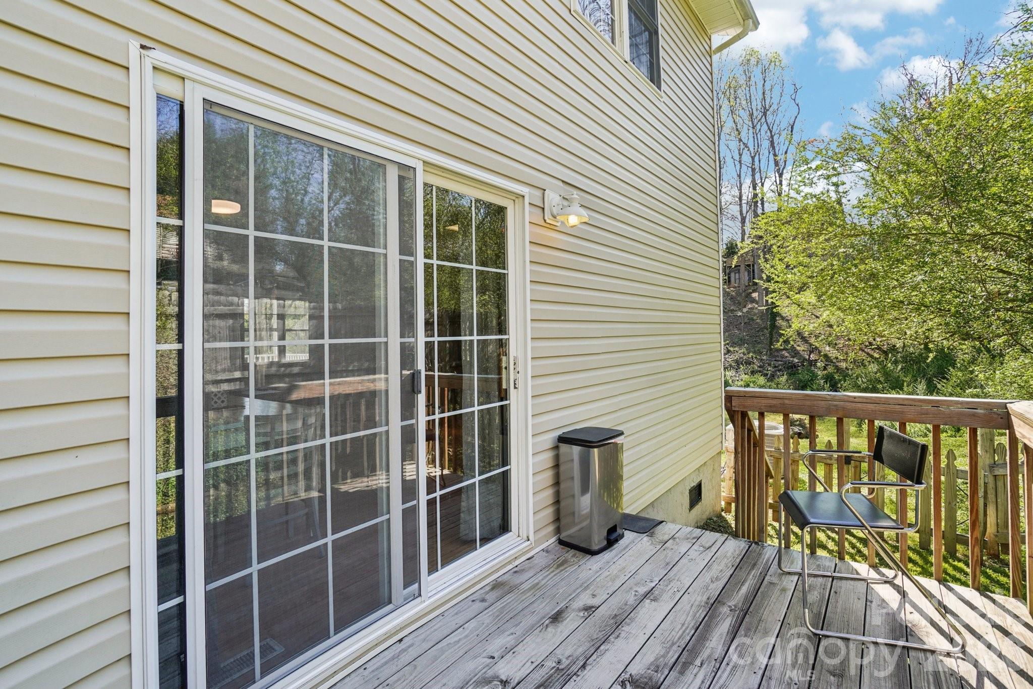153 Hudson Street — Asheville