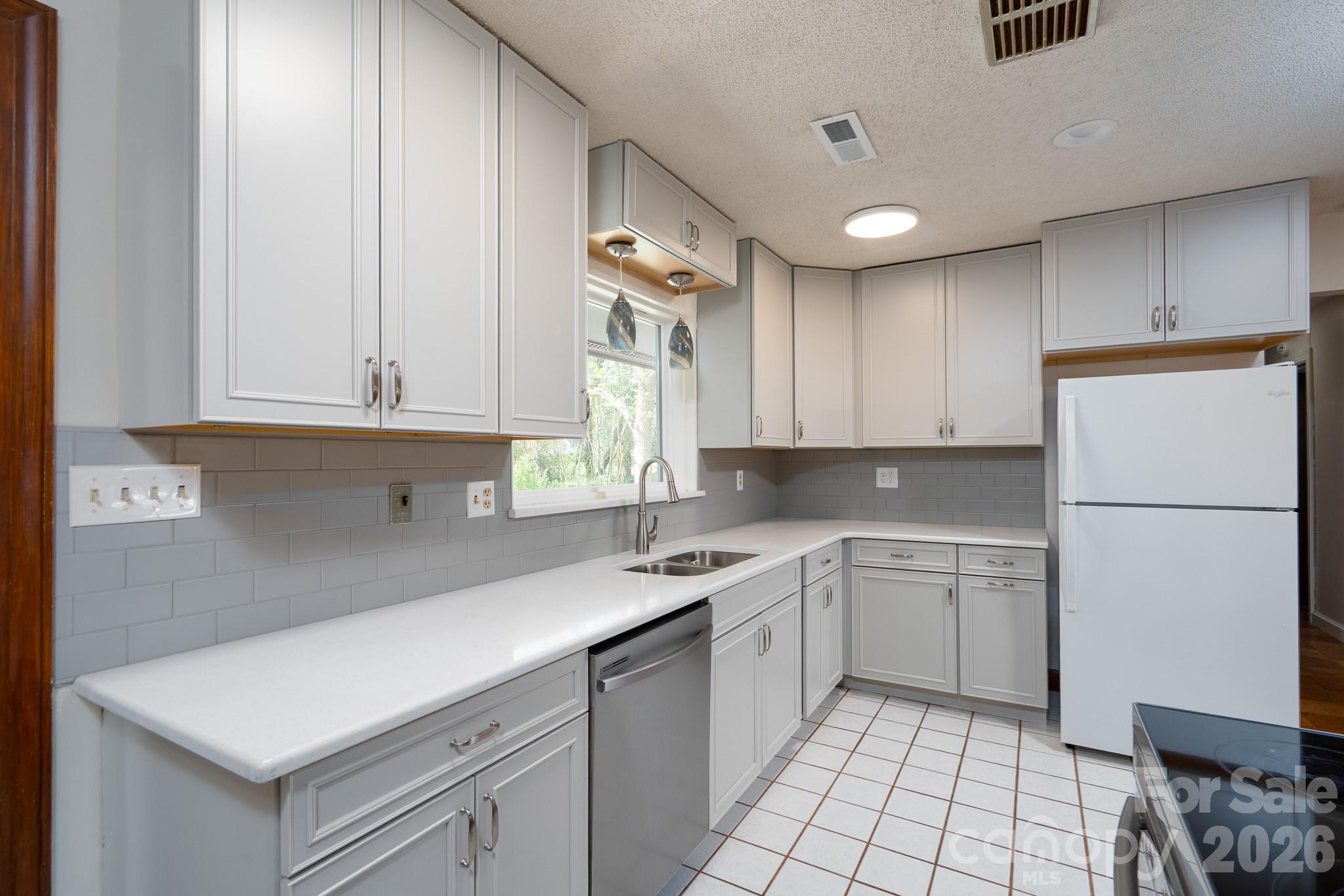 1221 Forestdale Drive — Salisbury