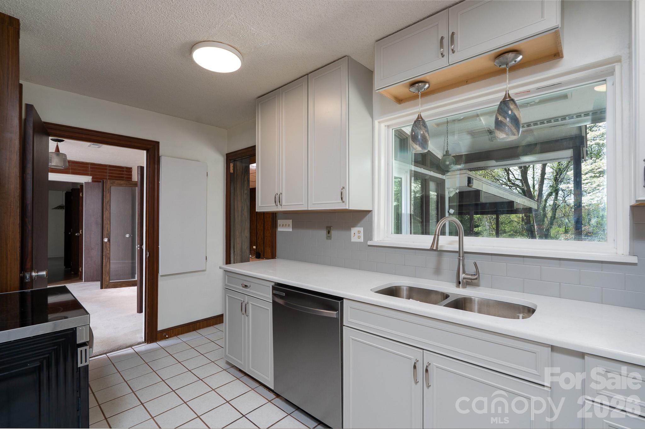 1221 Forestdale Drive — Salisbury