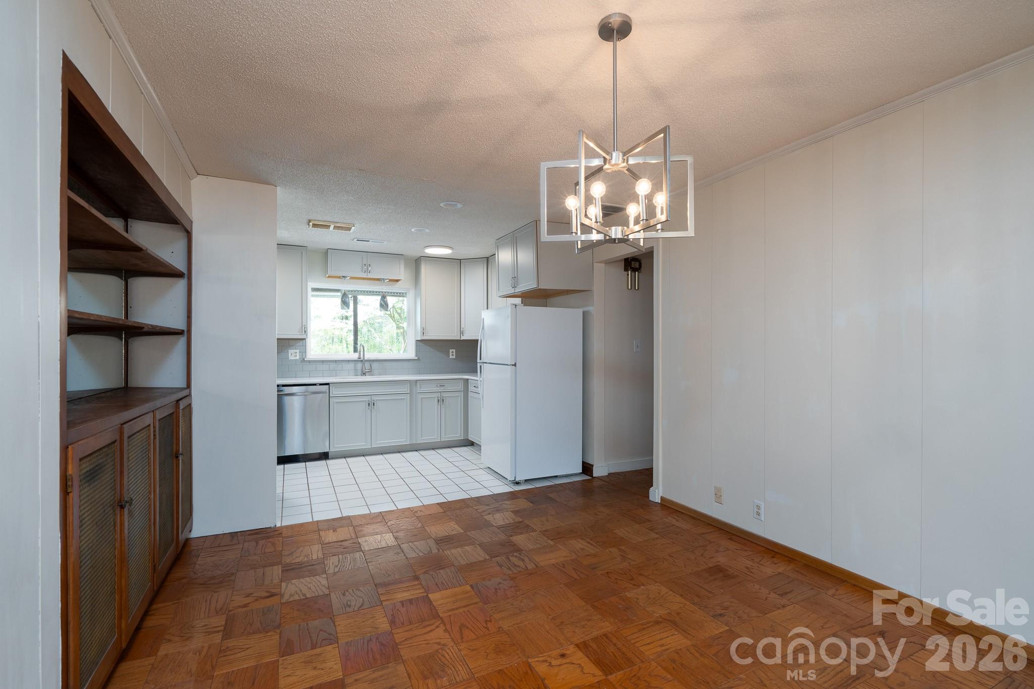 1221 Forestdale Drive — Salisbury