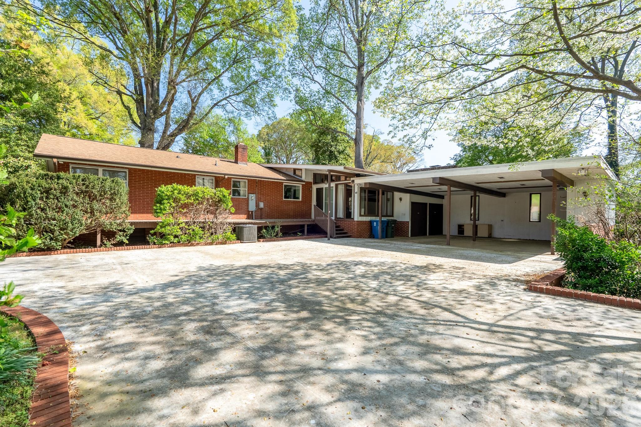 1221 Forestdale Drive — Salisbury