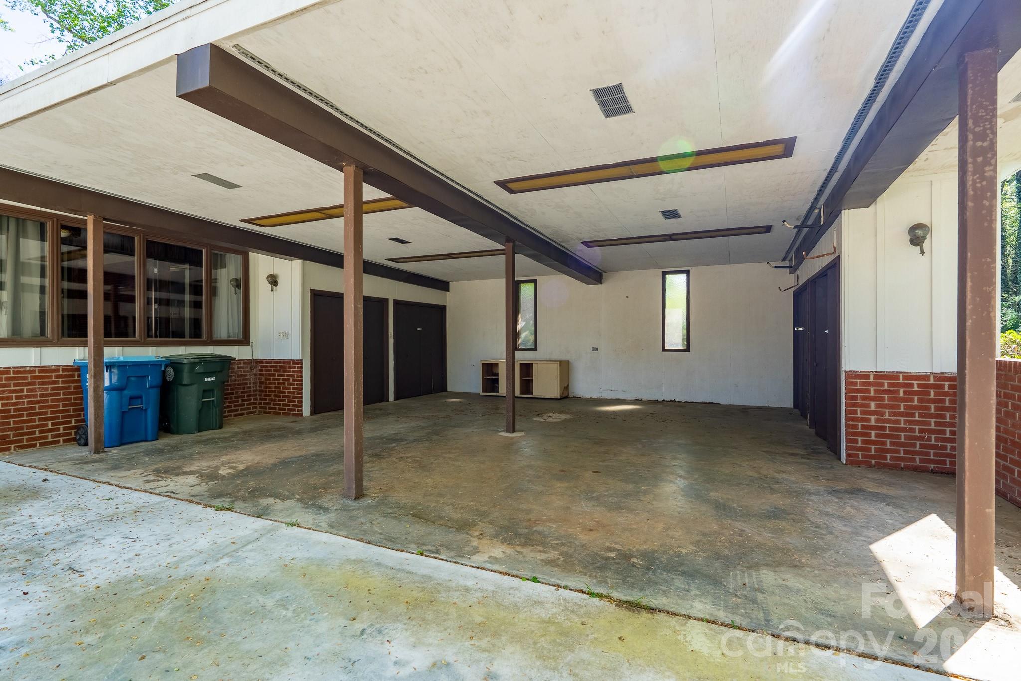 1221 Forestdale Drive — Salisbury