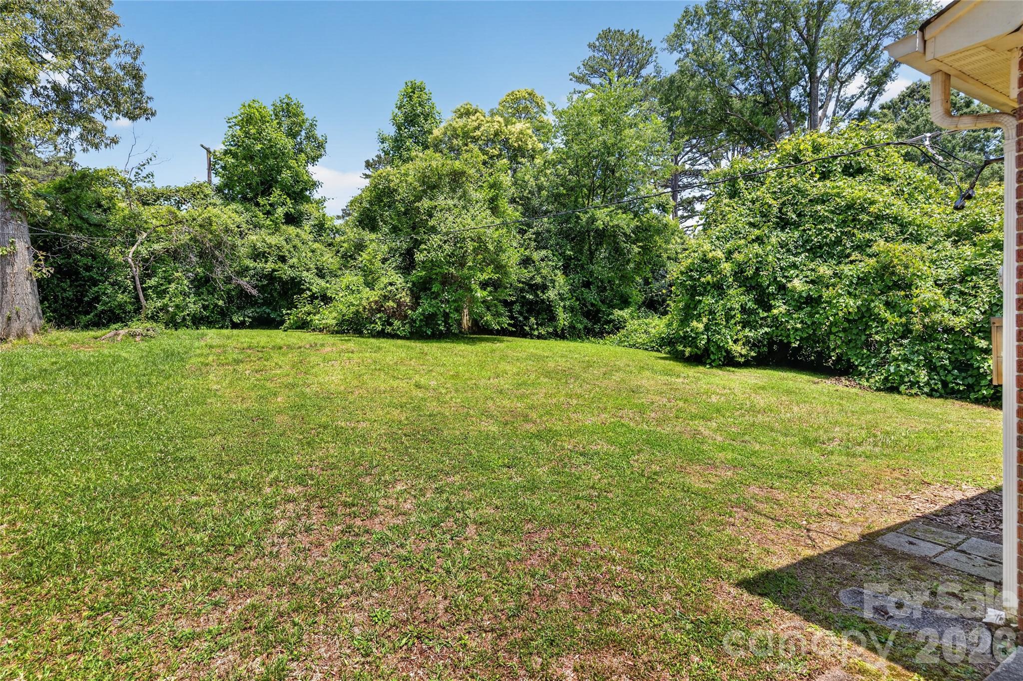 1632 Madison Avenue — Charlotte