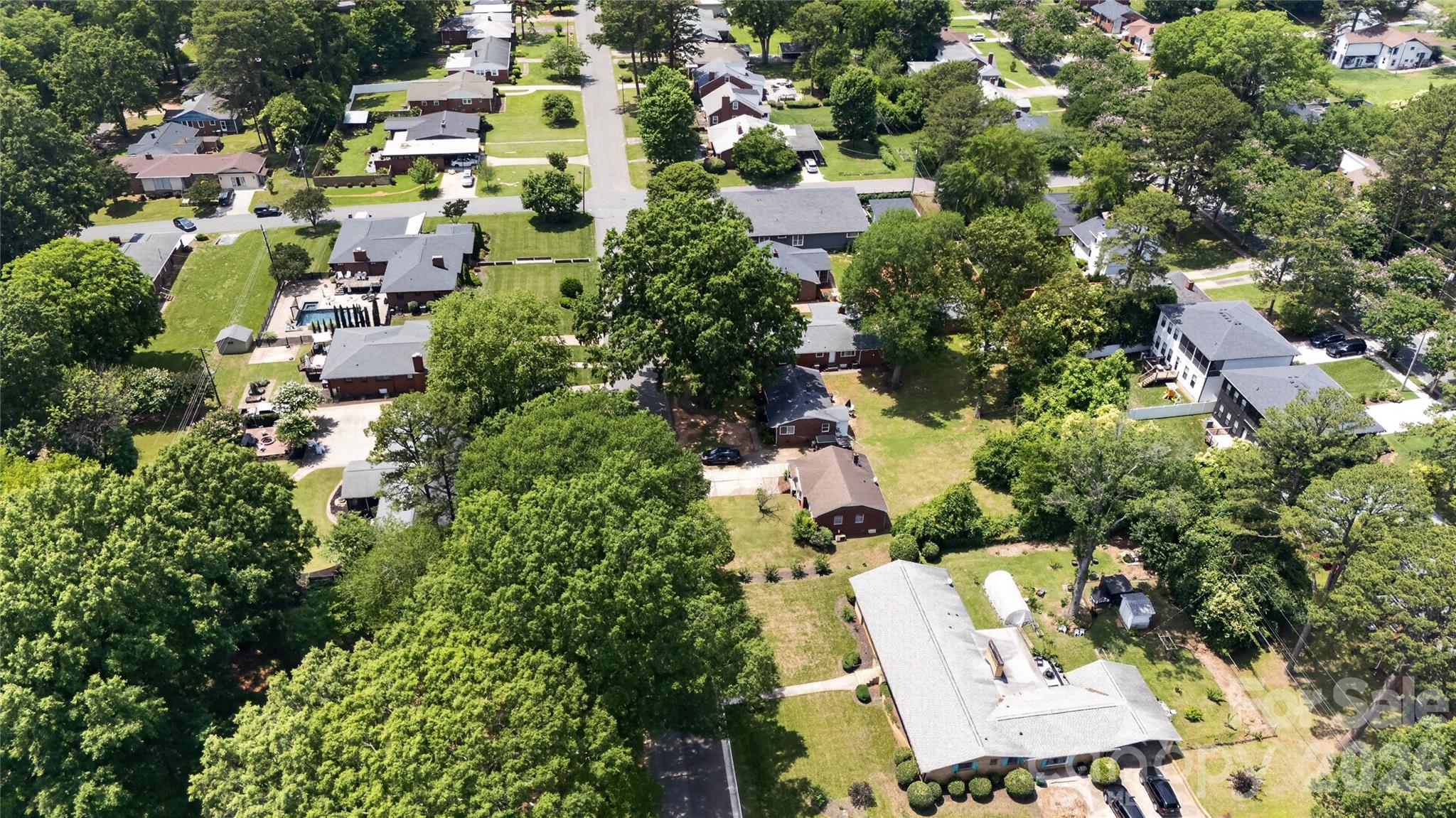 1632 Madison Avenue — Charlotte