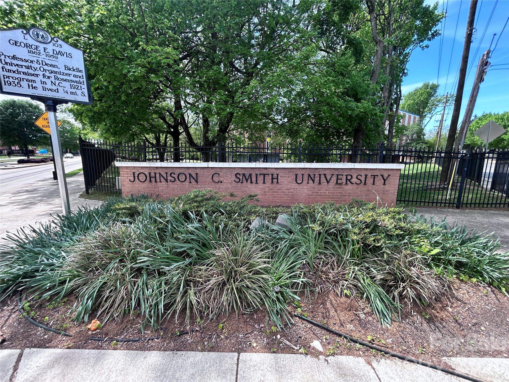 1632 Madison Avenue — Charlotte