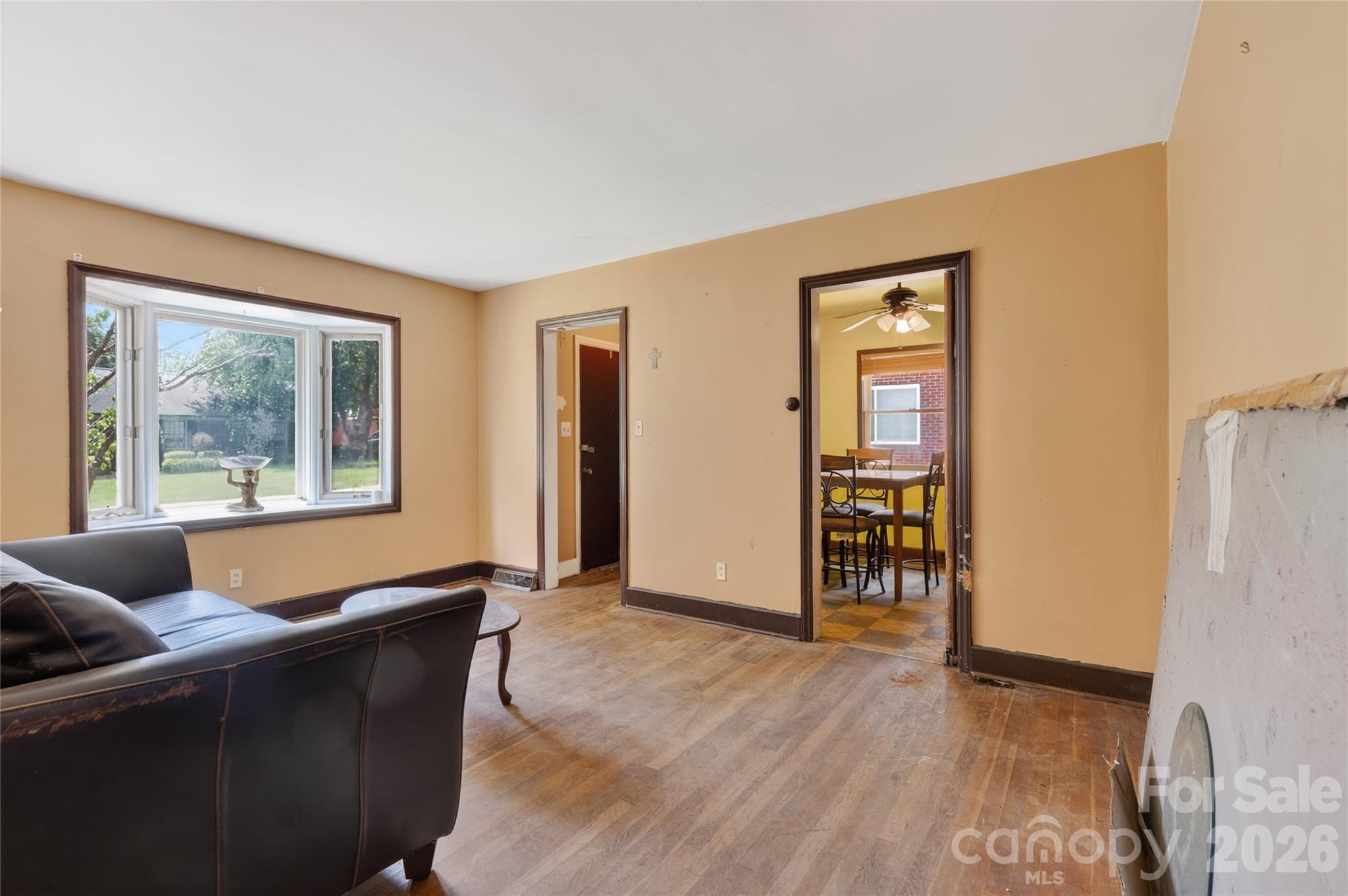 1632 Madison Avenue — Charlotte