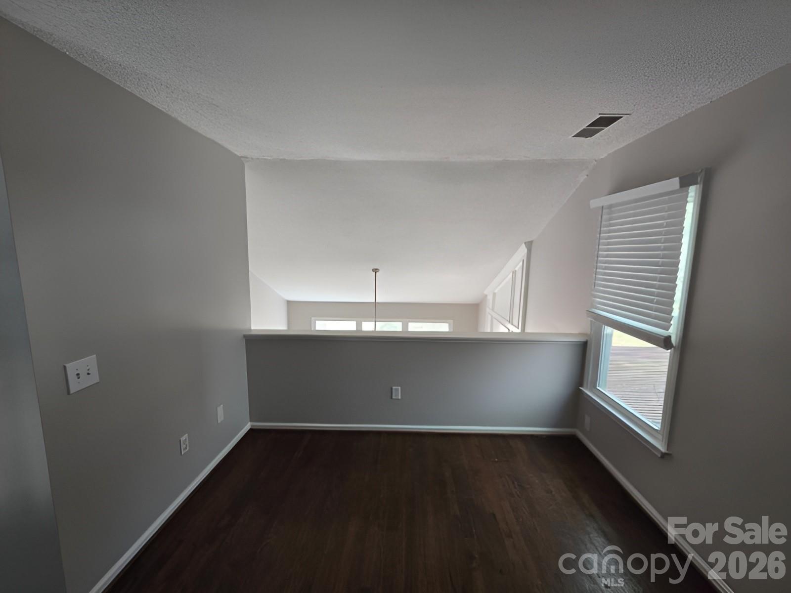 9011 Coleshire Court — Charlotte