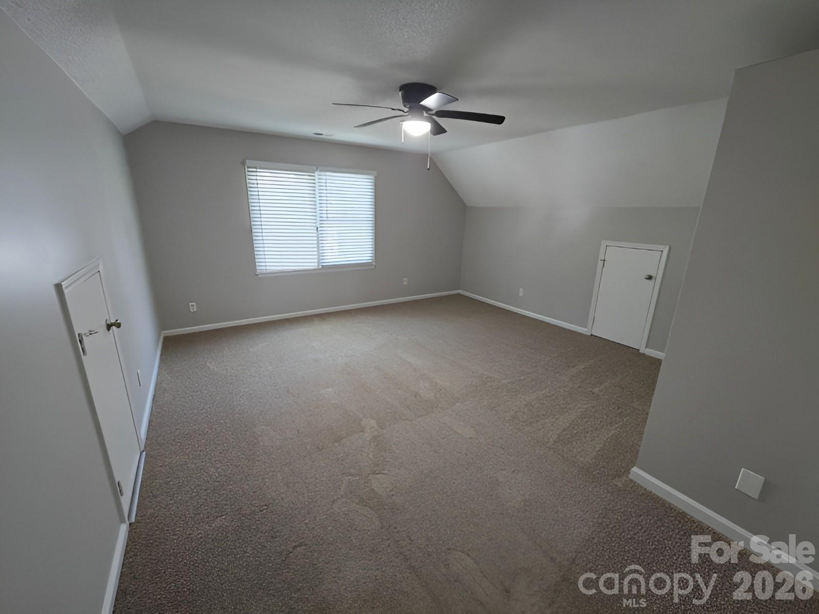 9011 Coleshire Court — Charlotte