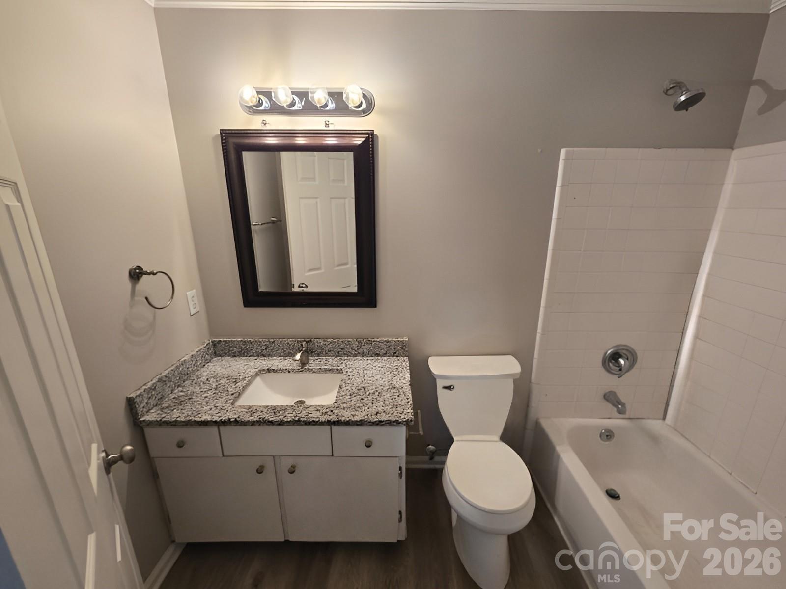 9011 Coleshire Court — Charlotte