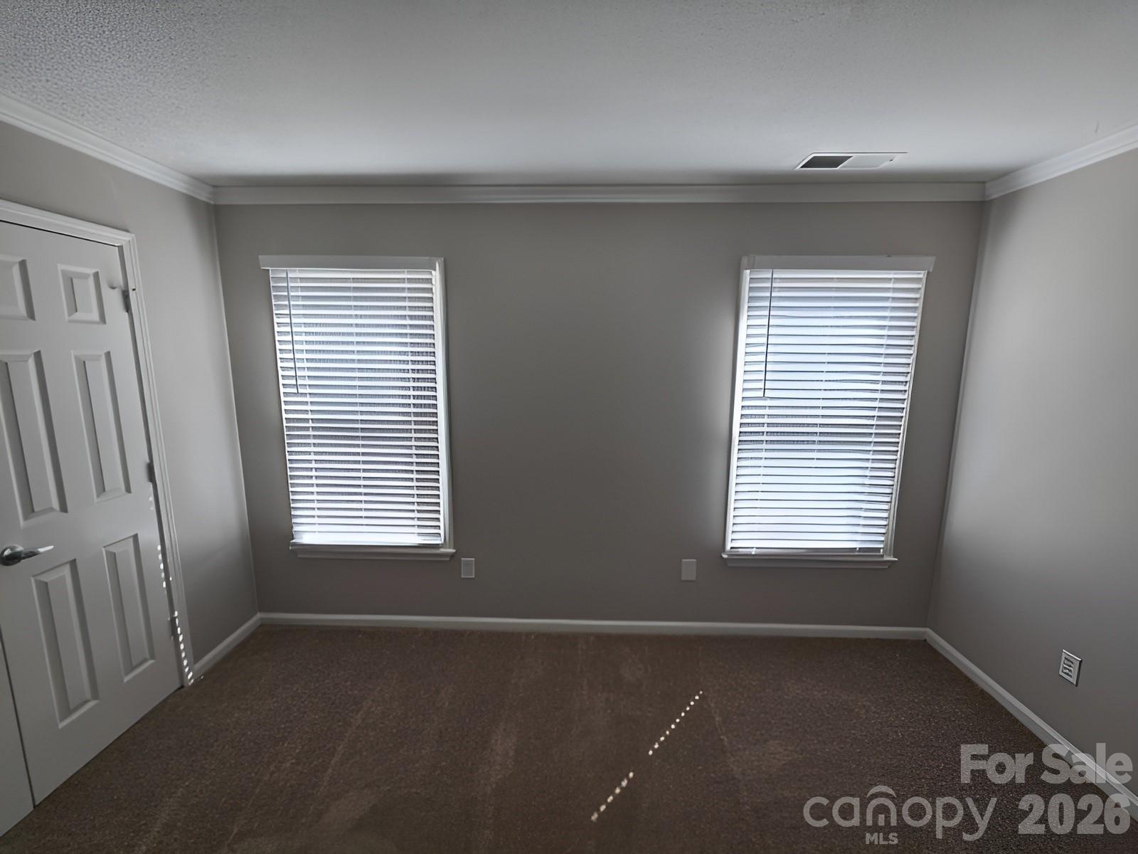9011 Coleshire Court — Charlotte