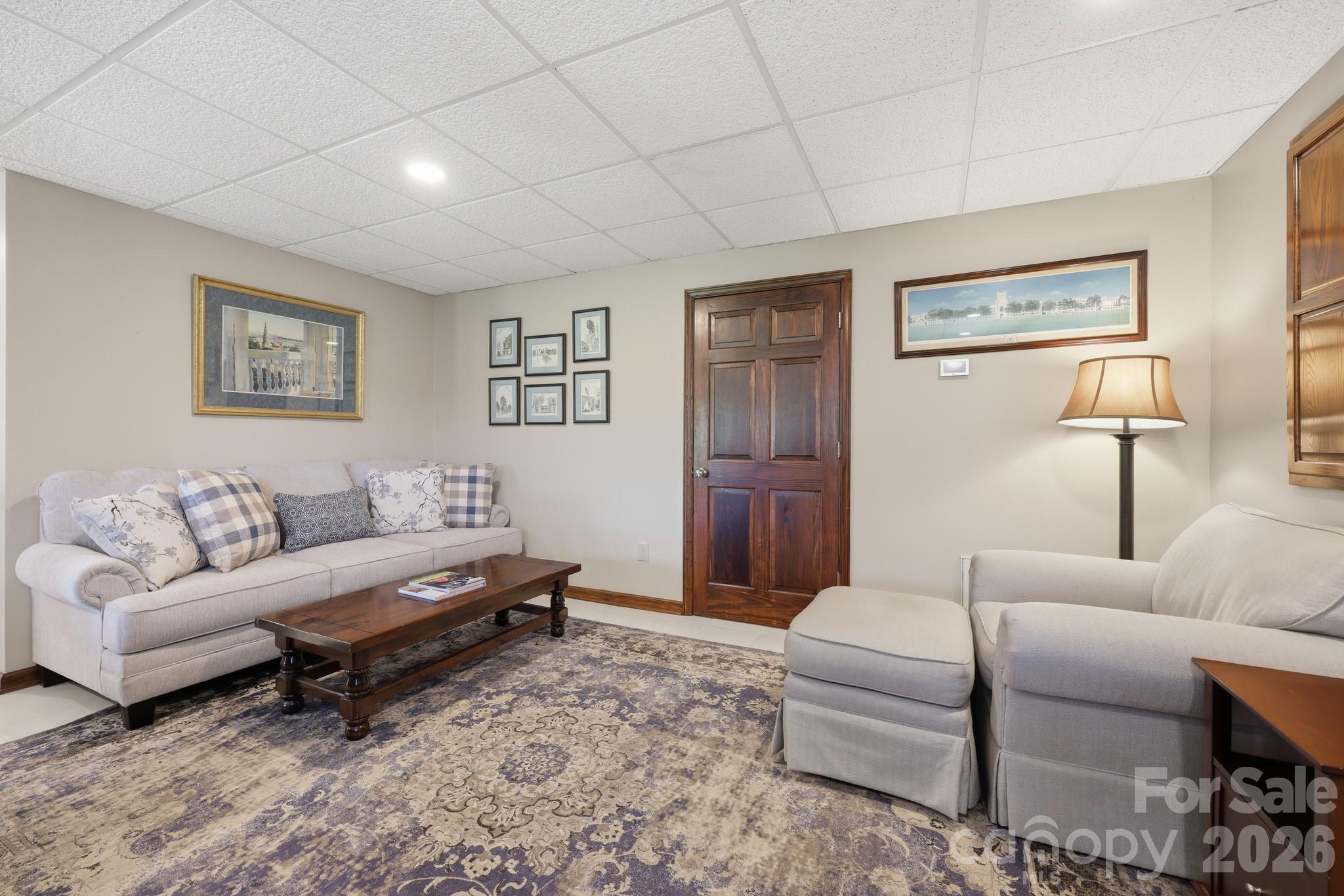233 Lake View Place #D1 — Jefferson