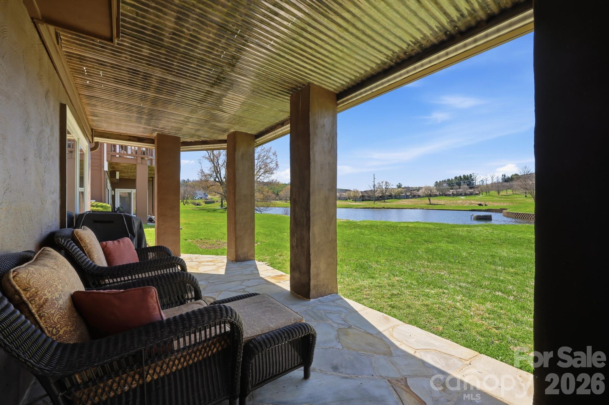 233 Lake View Place #D1 — Jefferson