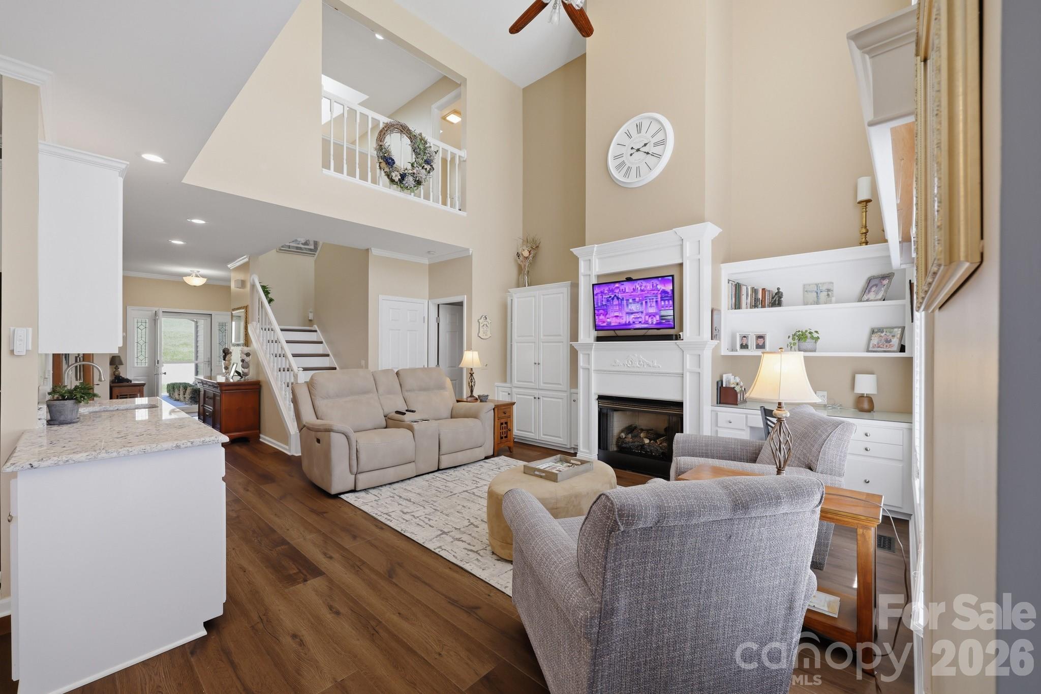 233 Lake View Place #D1 — Jefferson