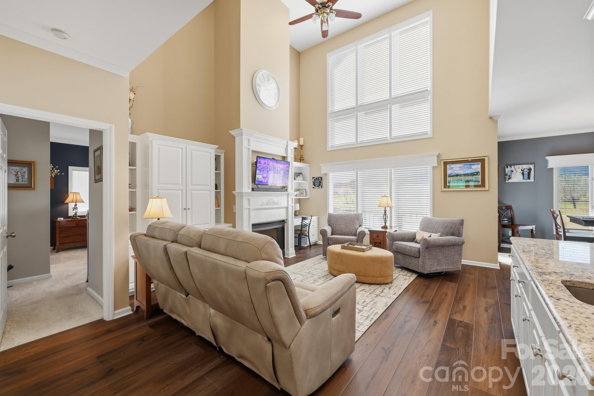 233 Lake View Place #D1 — Jefferson