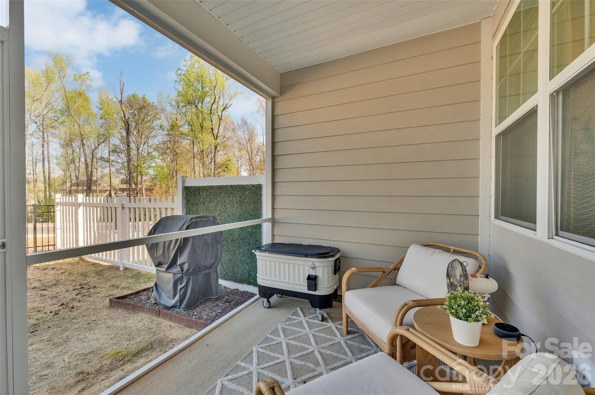 906 Park Bend Trail — Tega Cay