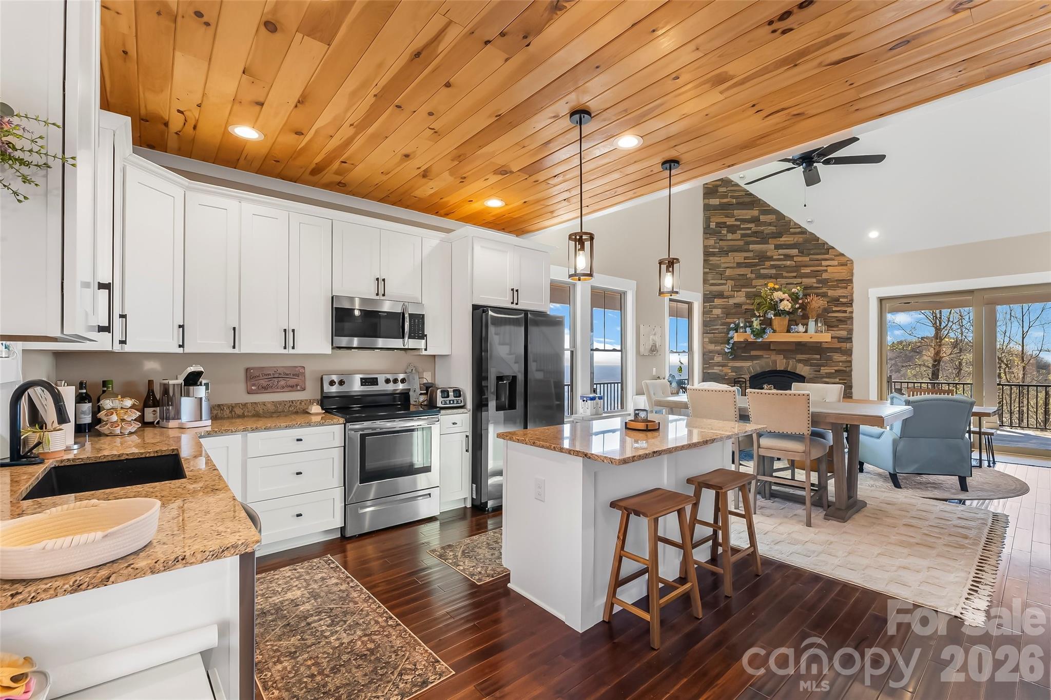 2280 Pinnacle Parkway — Union Mills