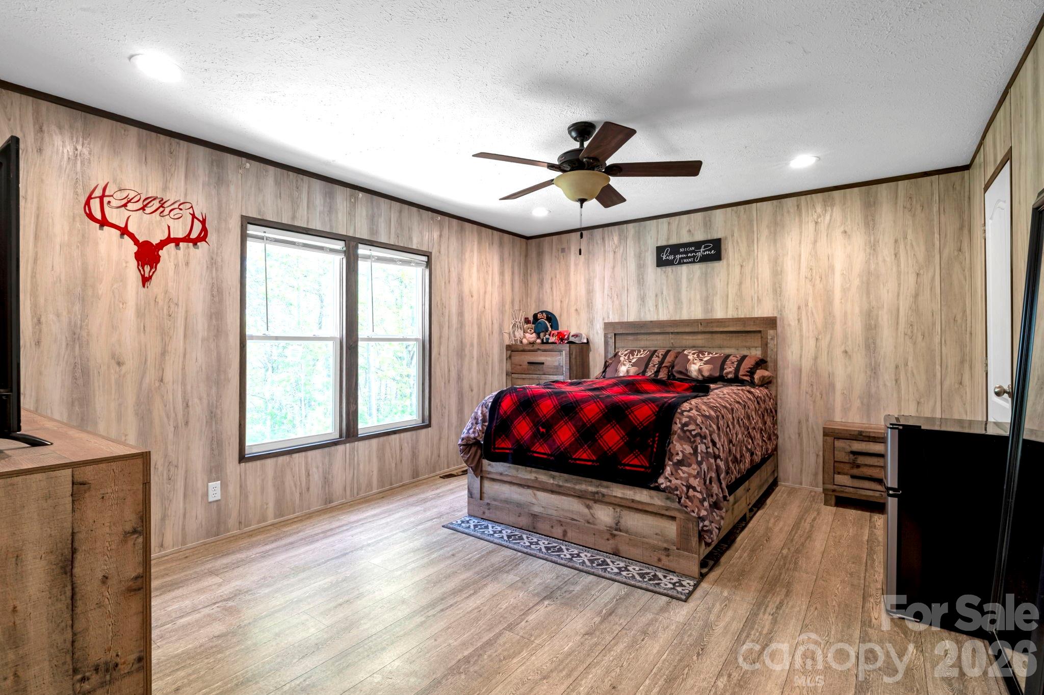 87 Horseback Lane — Marshall