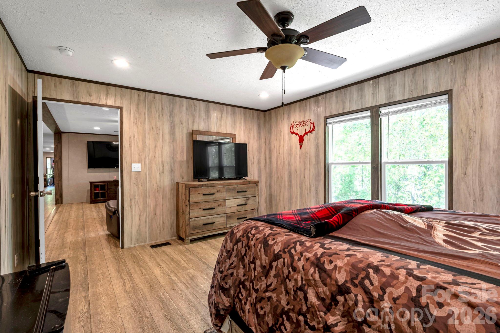 87 Horseback Lane — Marshall