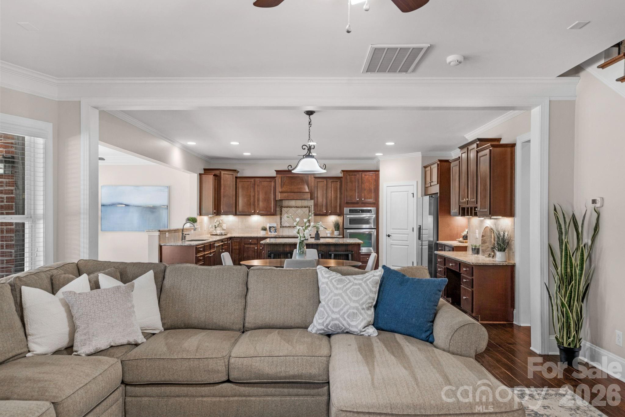 2709 Creek Manor Drive — Waxhaw
