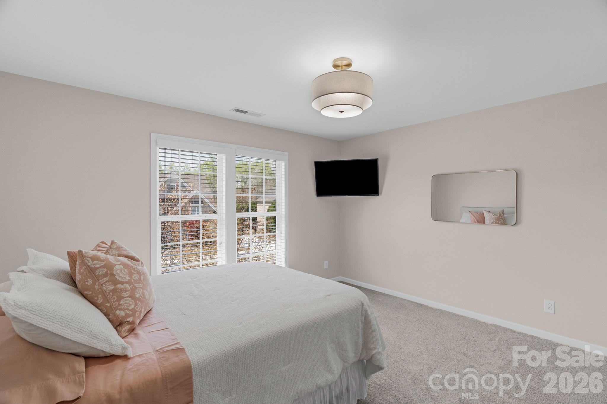 2709 Creek Manor Drive — Waxhaw