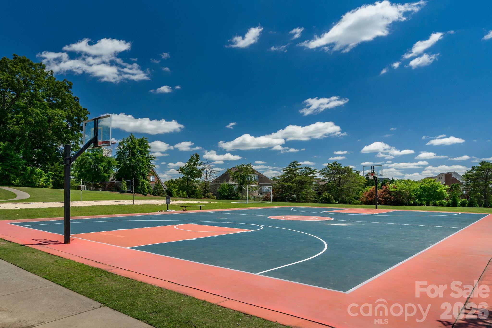 2709 Creek Manor Drive — Waxhaw