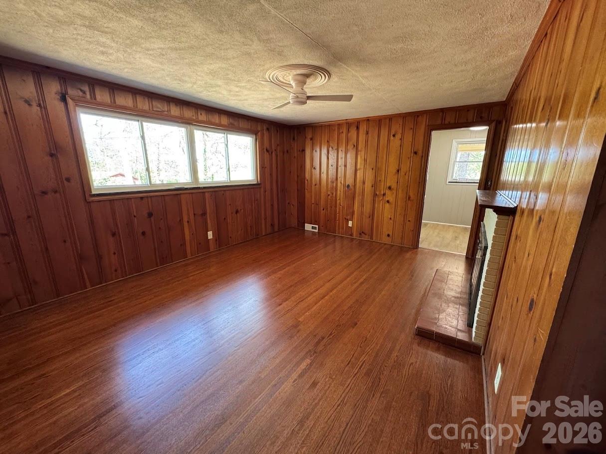 4424 Back Creek Church Road — Charlotte