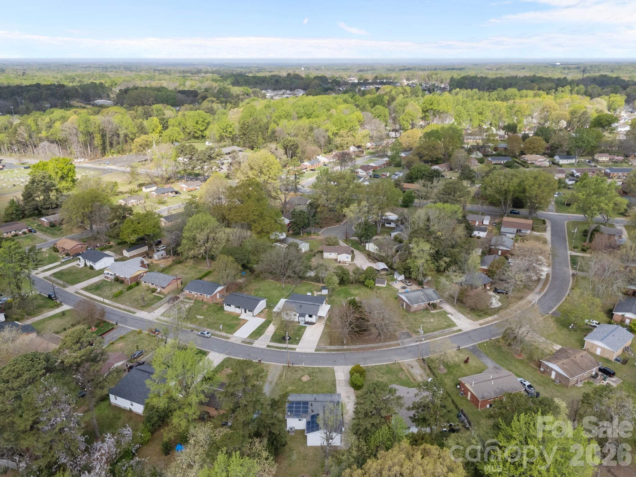 9300 Edgevale Drive — Charlotte