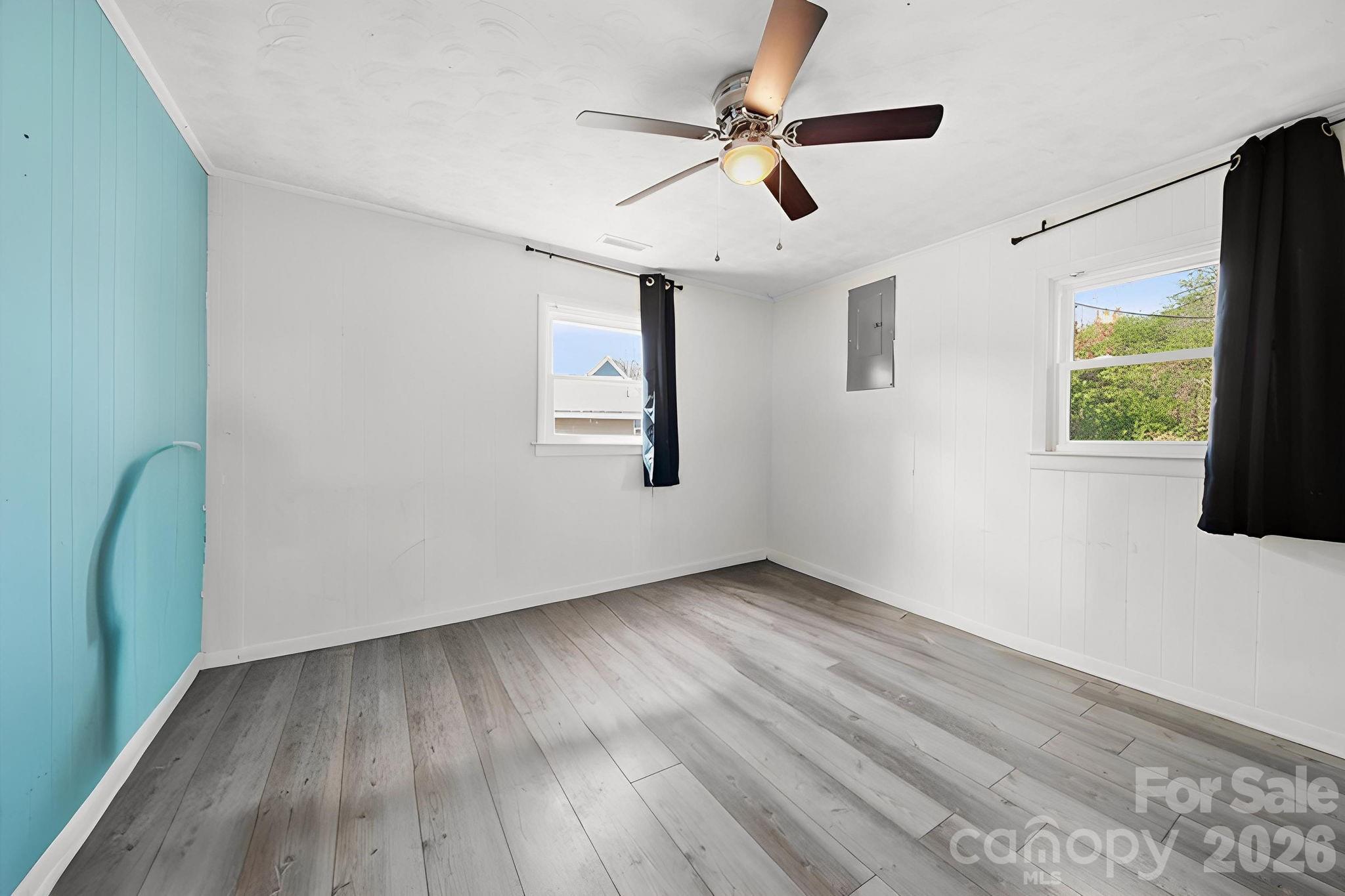 197 Vineyard Road — Norwood