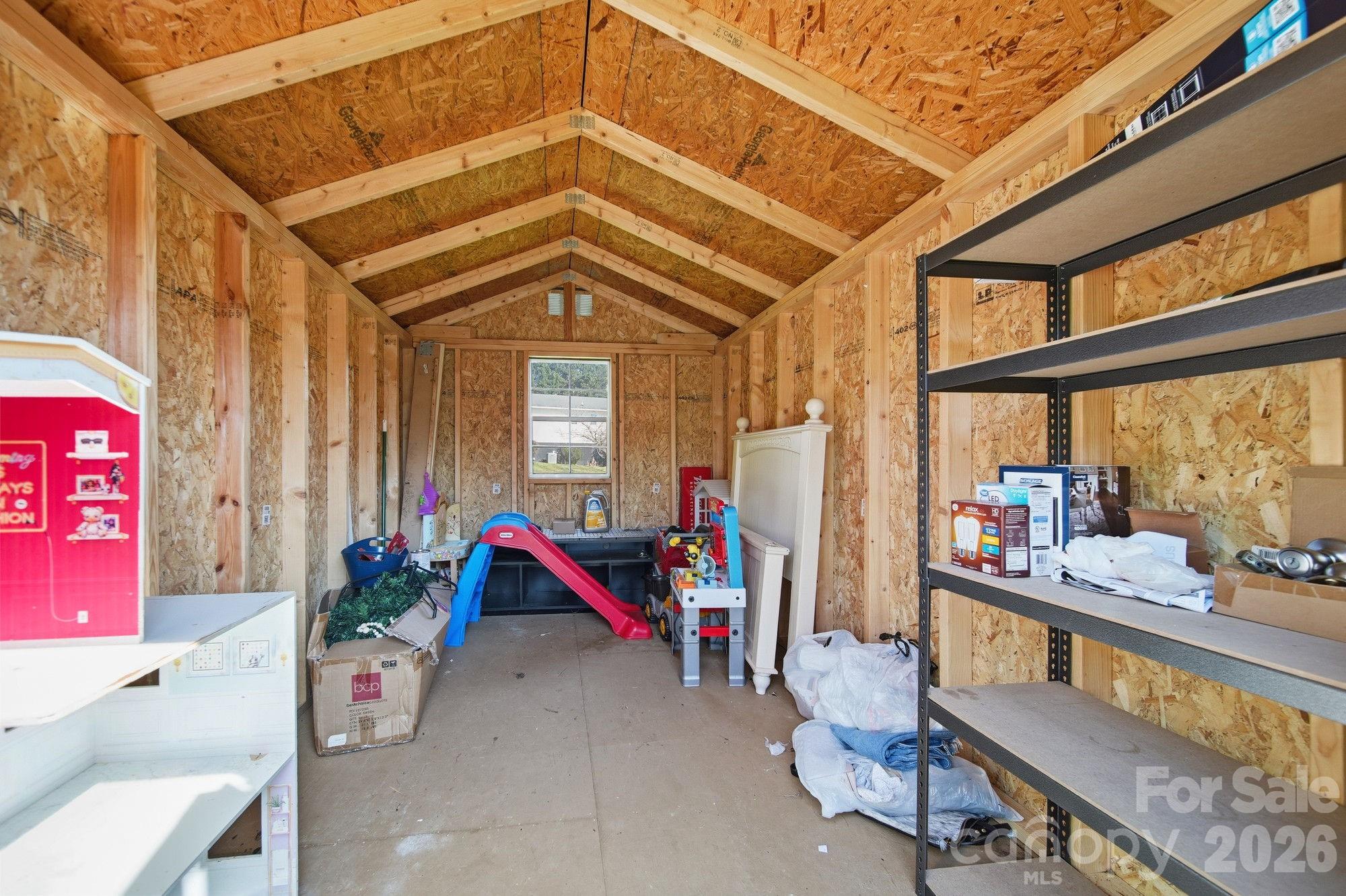 197 Vineyard Road — Norwood