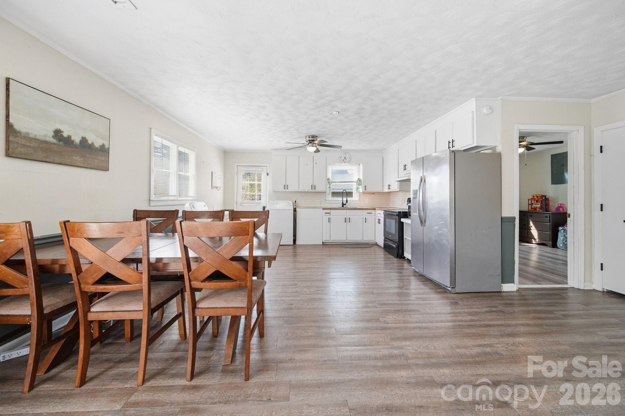 197 Vineyard Road — Norwood