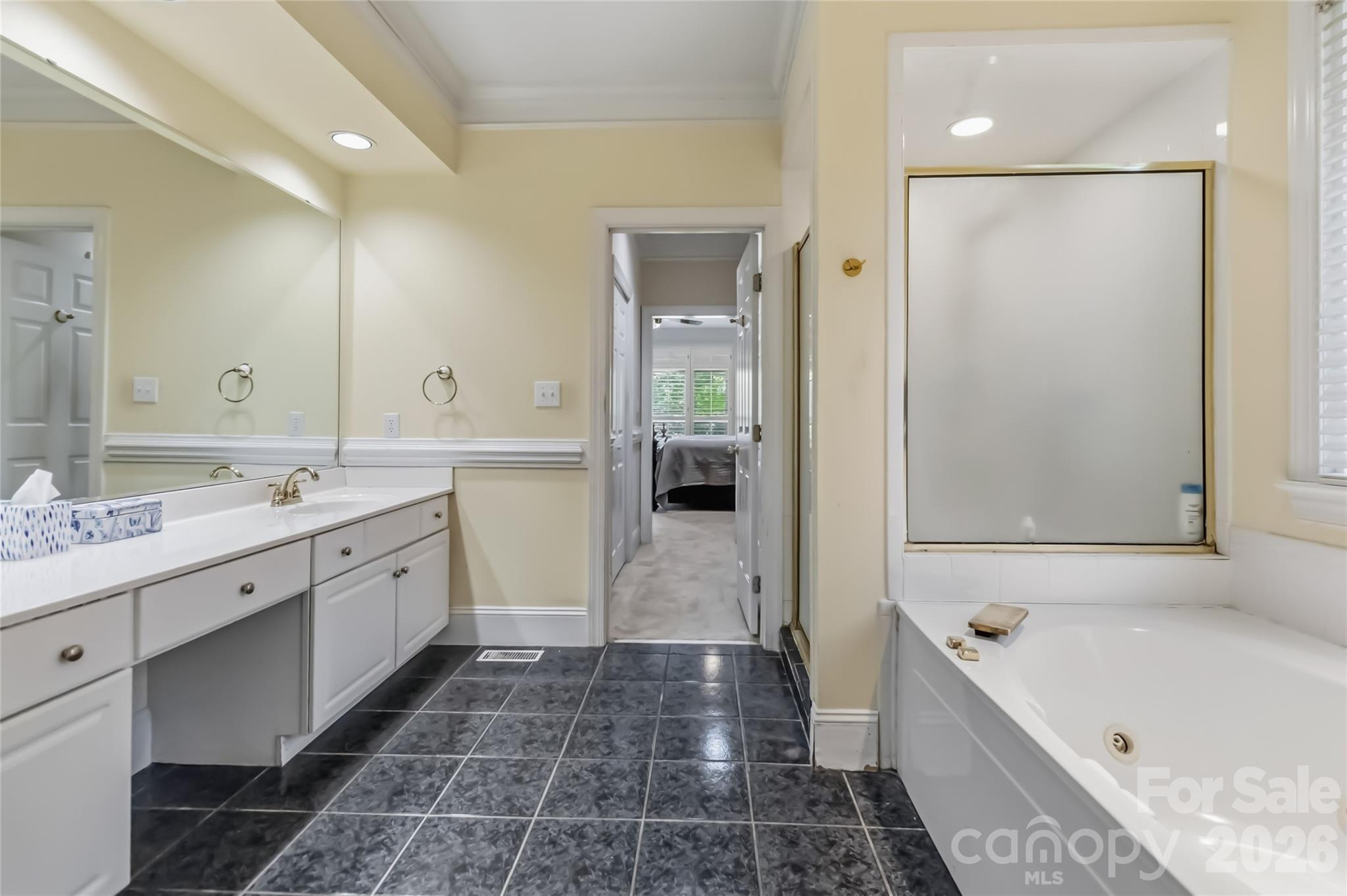 6208 Highview Road — Matthews