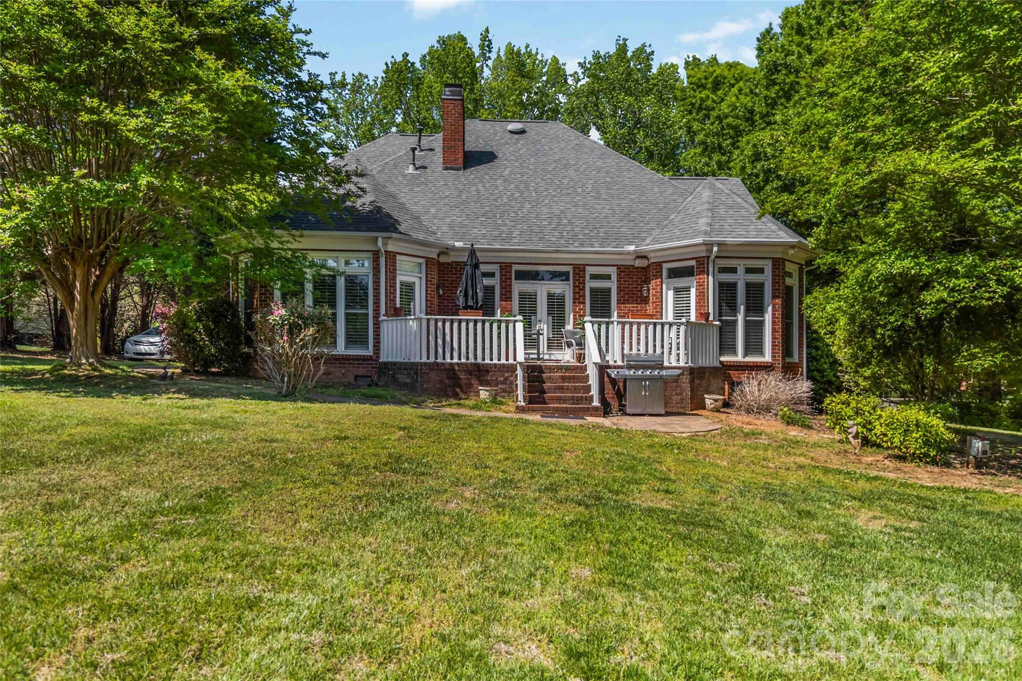 6208 Highview Road — Matthews