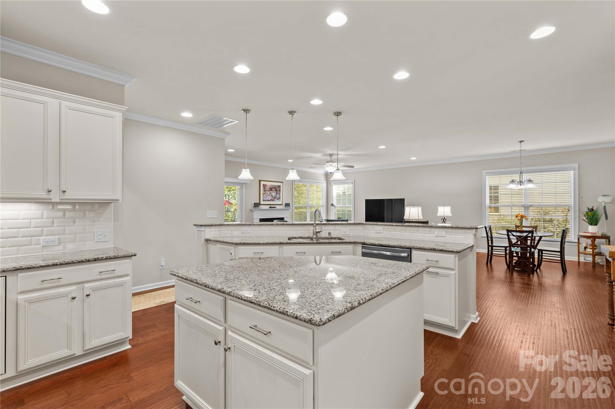 13111 Union Square Drive — Huntersville