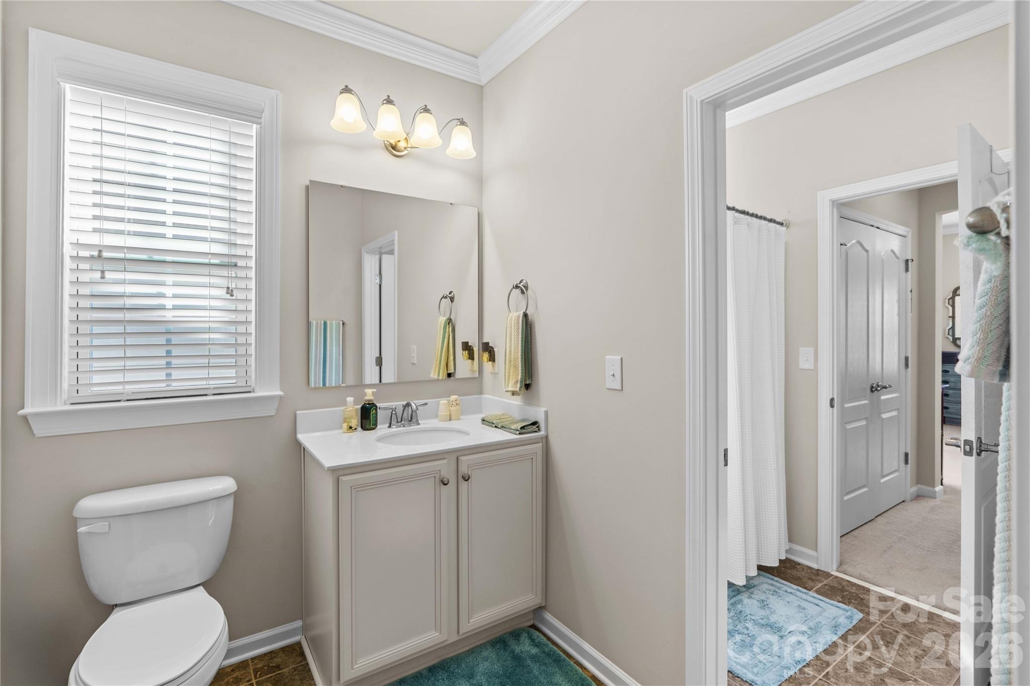 13111 Union Square Drive — Huntersville