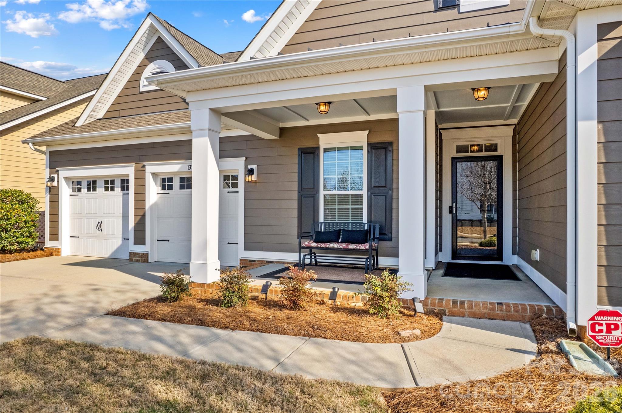 13111 Union Square Drive — Huntersville