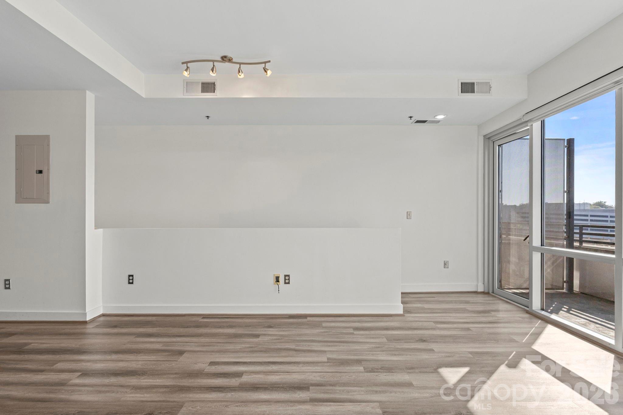 1133 Metropolitan Avenue #619 — Charlotte