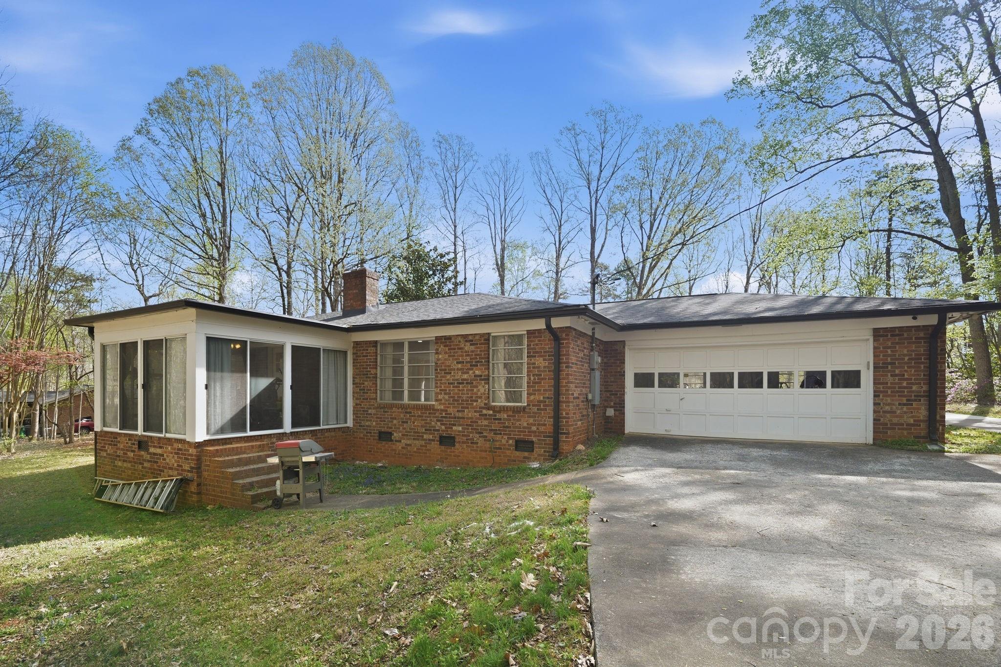 11715 Timber Ridge Road — Charlotte