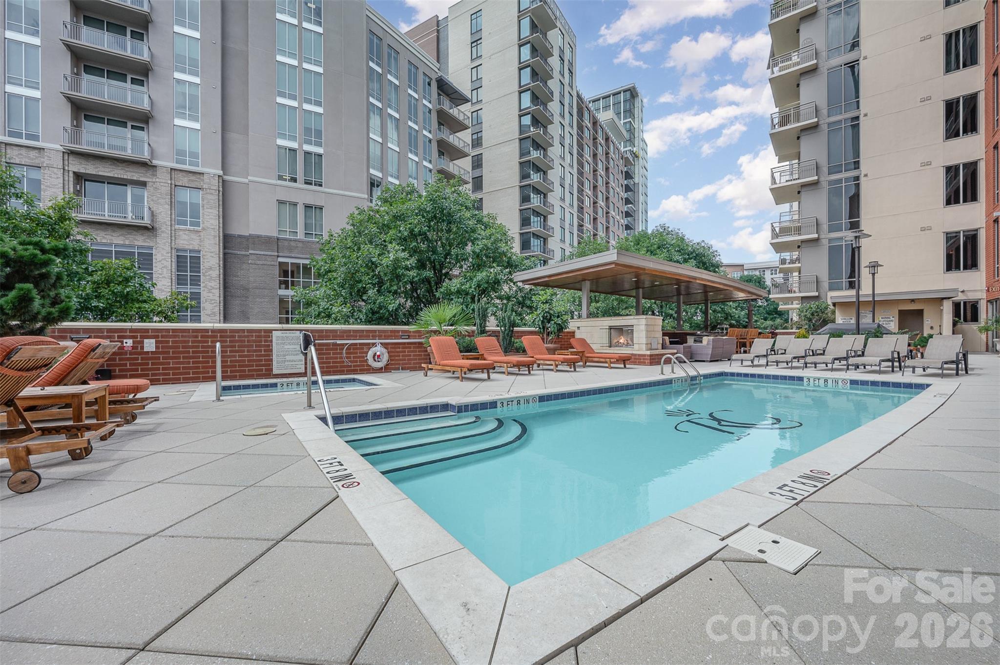701 Royal Court #508 — Charlotte