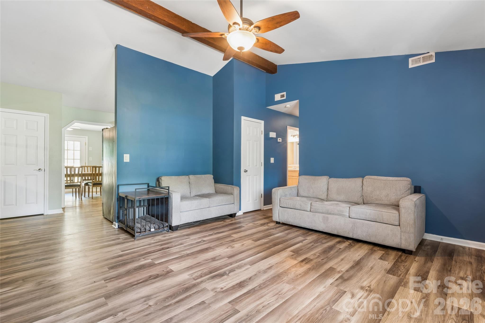 6127 Dovetail Court — Charlotte