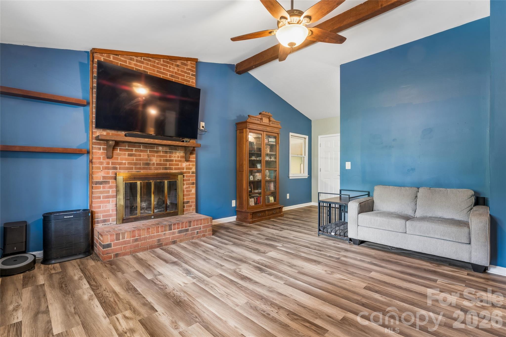 6127 Dovetail Court — Charlotte