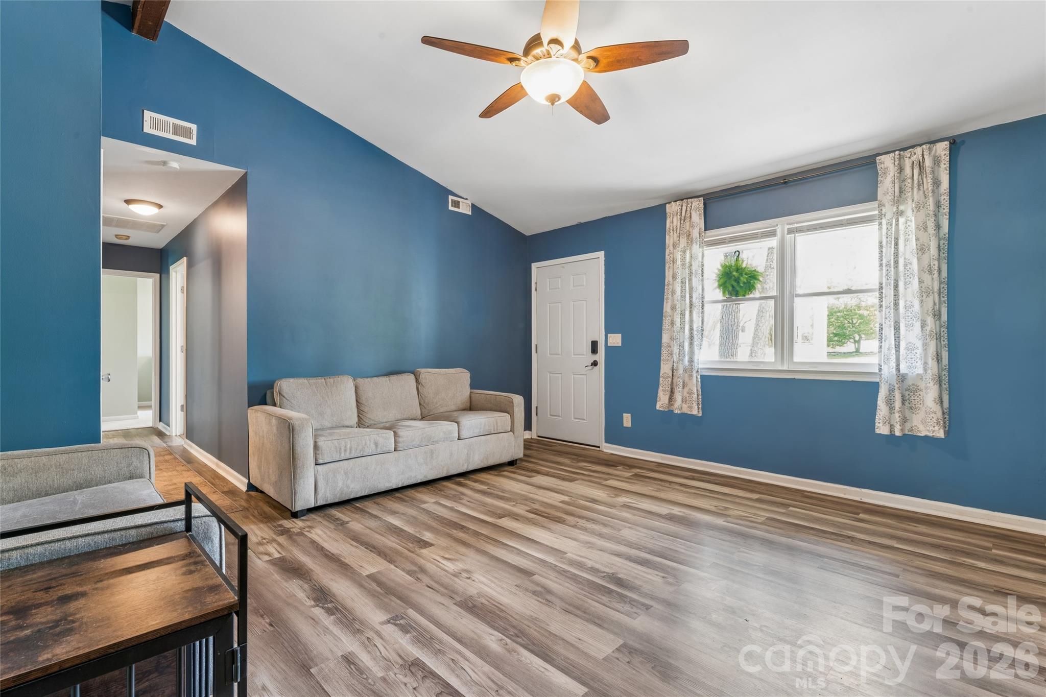 6127 Dovetail Court — Charlotte