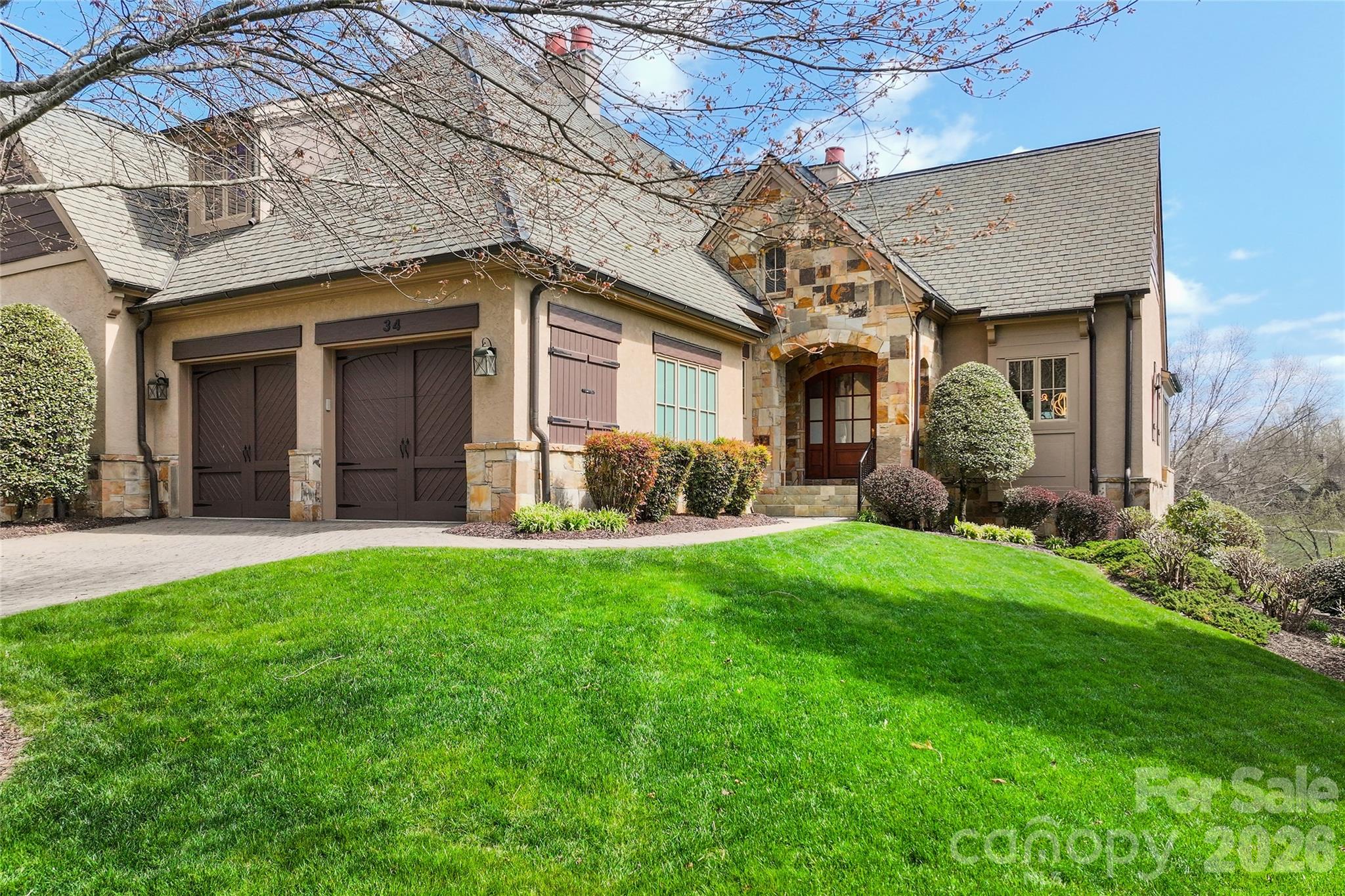 34 Foxbridge Way — Arden