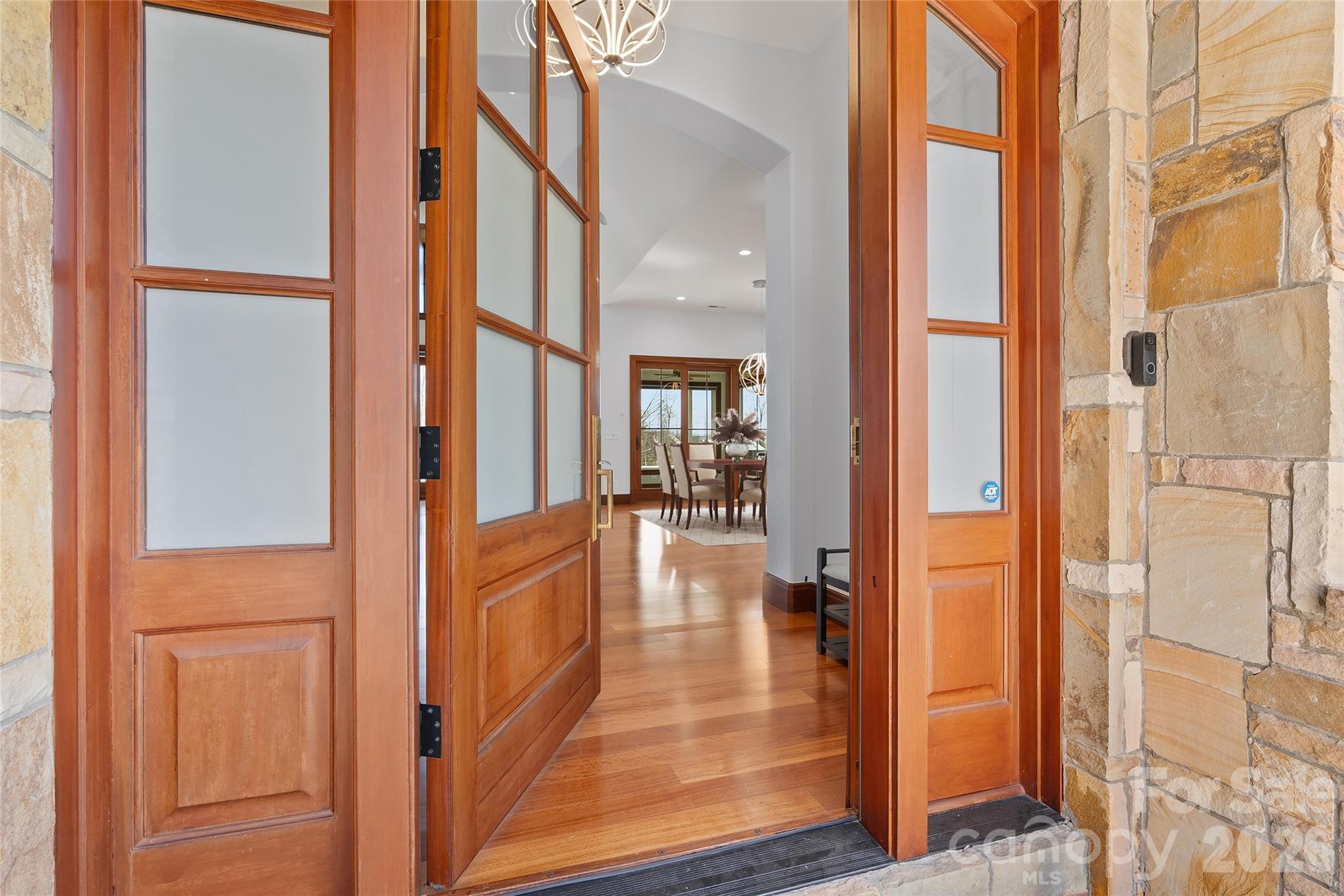34 Foxbridge Way — Arden