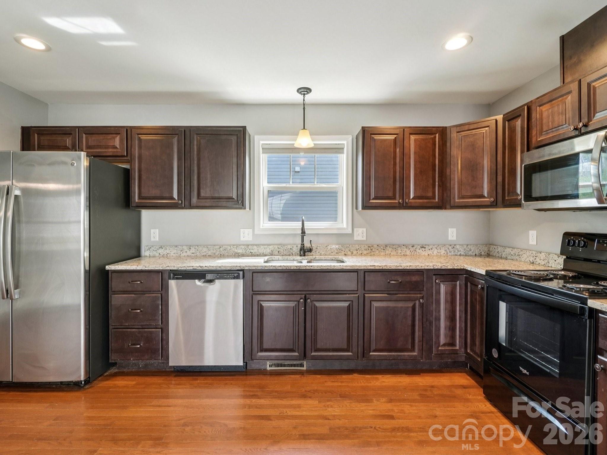 17 Yarrow Meadow Road — Weaverville