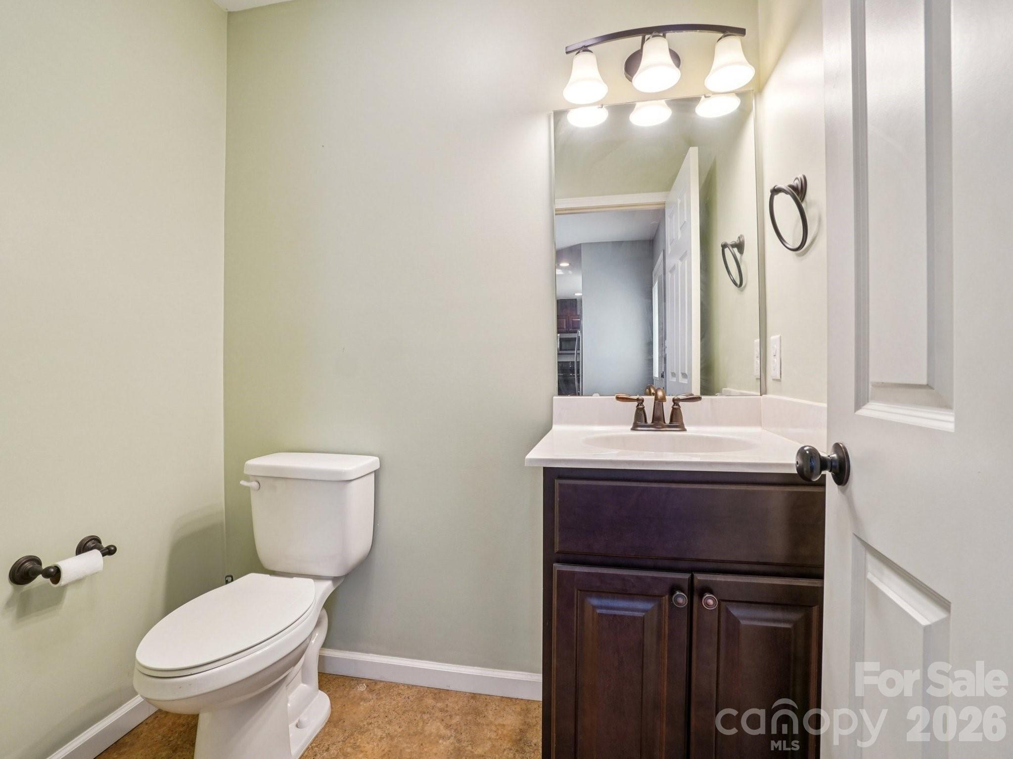 17 Yarrow Meadow Road — Weaverville